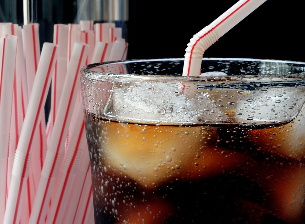 Soda with straws - best ways to speed up your metabolism 