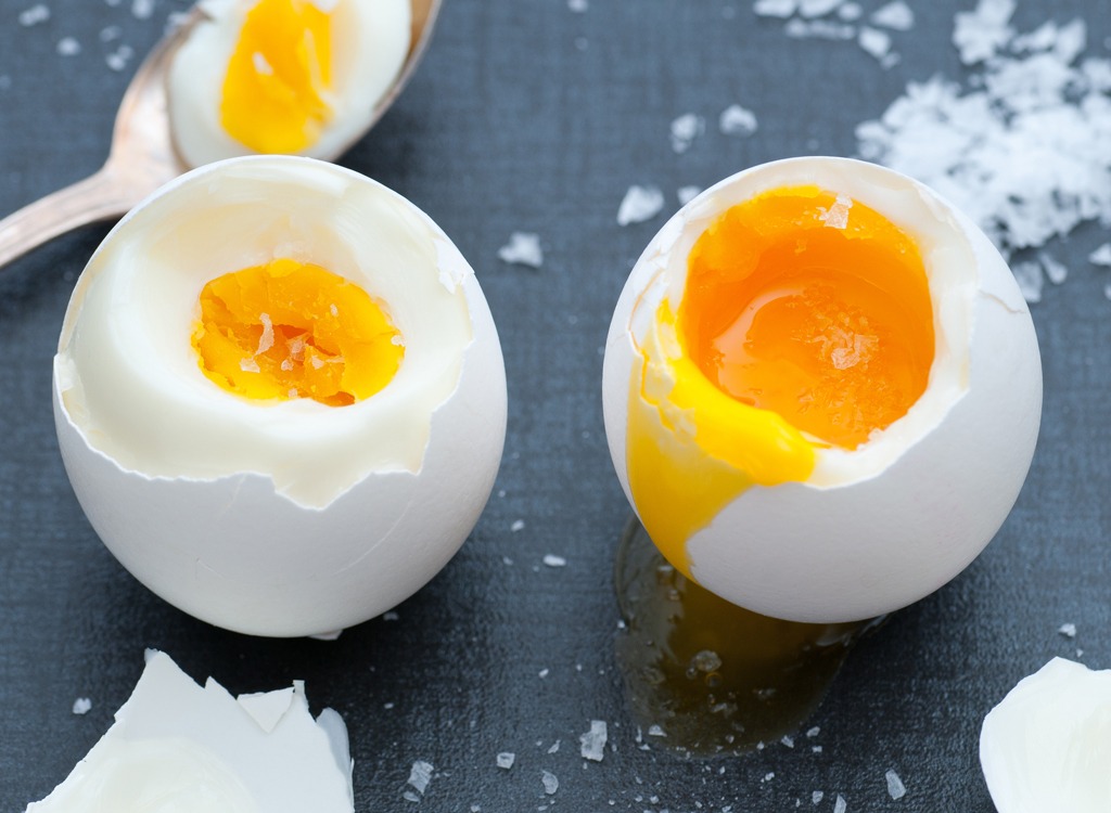 Egg yolk - best ways to speed up your metabolism