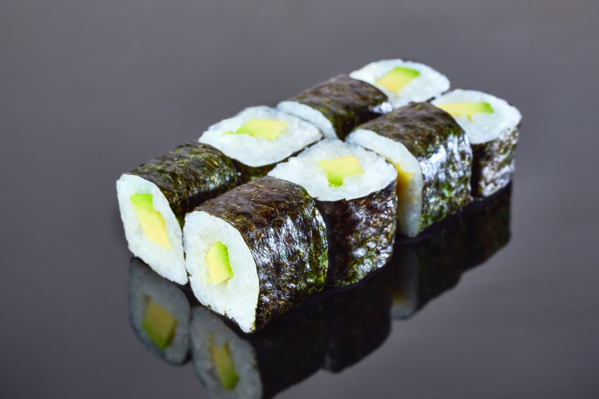 avocado sushi roll